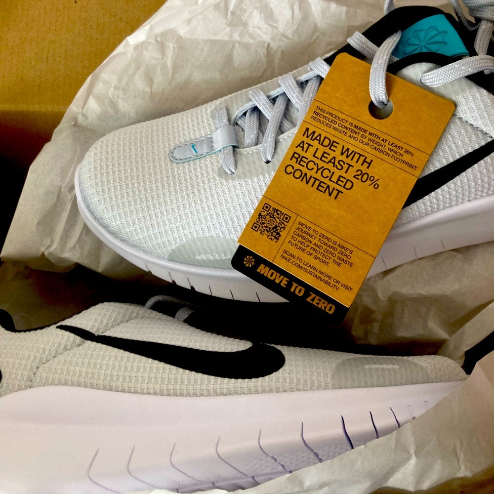 Nike Flex Experience Run 12